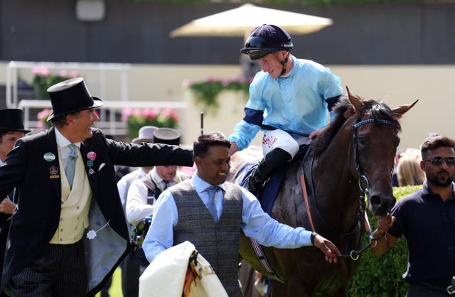 v2-image-production-ad017bf962e6abec1cc4ccffad1b5cf4Y29udGVudHNlYXJjaGFwaSwxNzUzOTU3MDEy-2.80714384