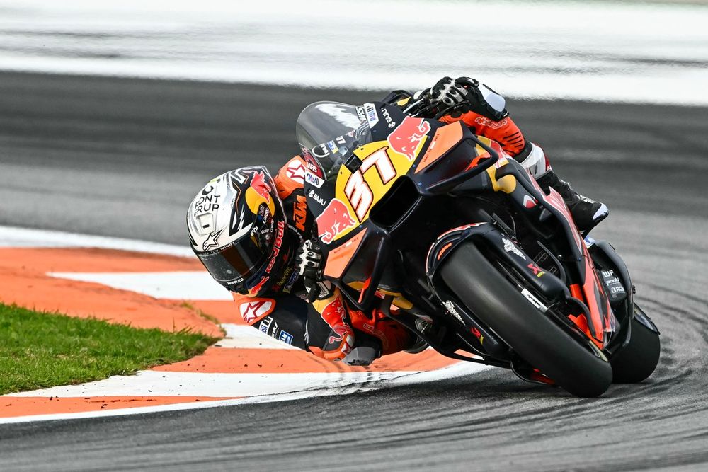 images-mgl-6lmdPjK0-s1000-pedro-acosta-red-bull-ktm-fact