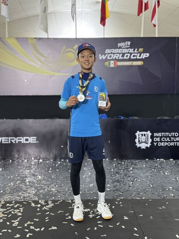 www-WebPhotos-800-20250928-768x1024_wmkn_0_C20250928000056