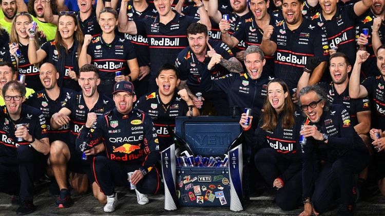 images-mgl-YE9w9RKY-s1000-max-verstappen-red-bull-racing