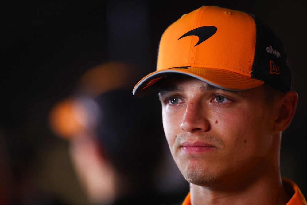 images-mgl-YpNRAvA0-s1000-lando-norris-mclaren