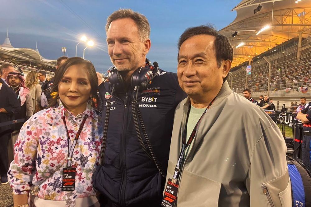 images-mgl-6l9XweN0-s1000-businessman-chalerm-yoovidhya-