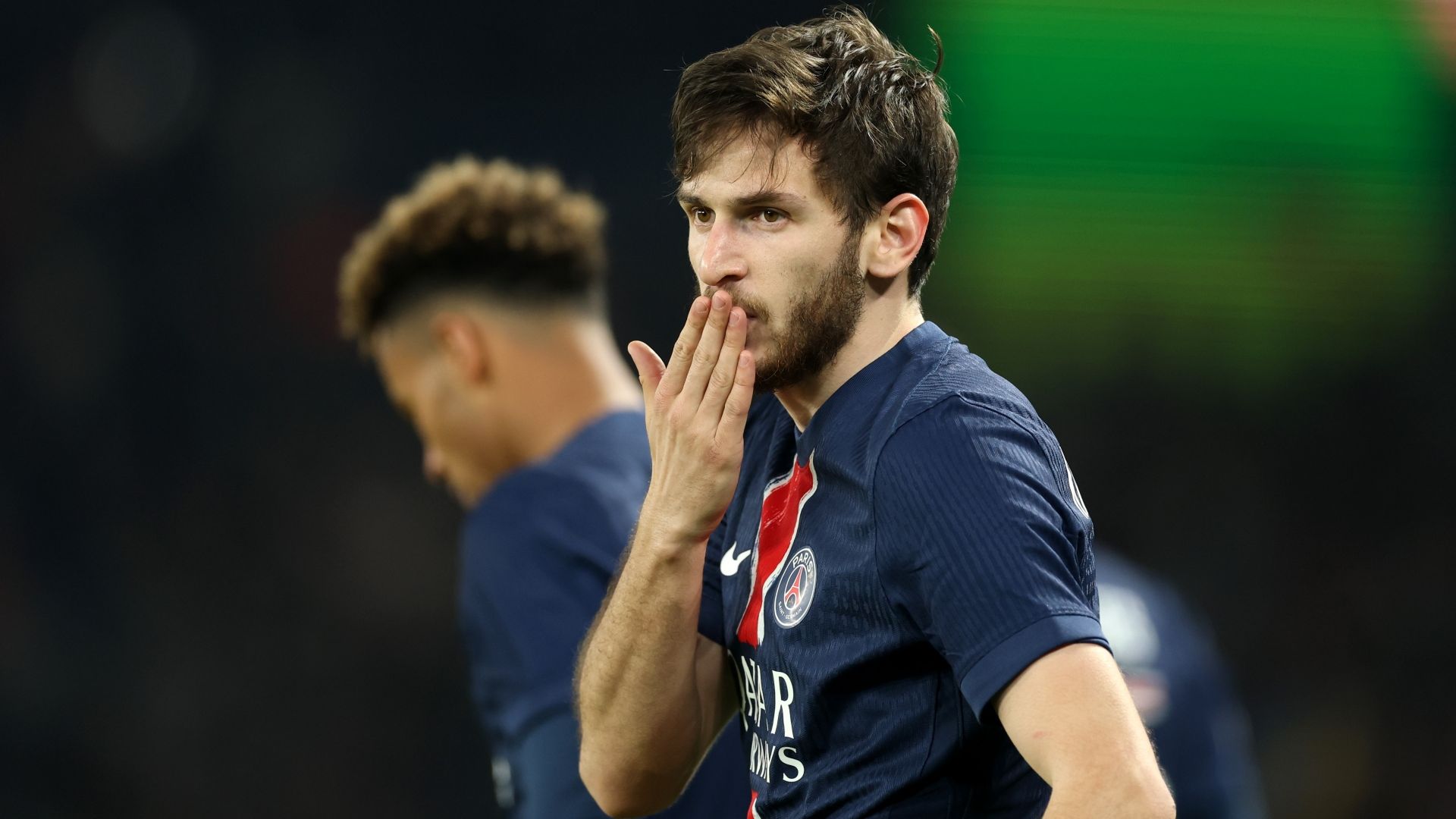 images-v3-blte0e264444fdb7963-crop-MM5DCOJSGA5DCMBYGA5G433XMU5DAORR-Kvaratskhelia