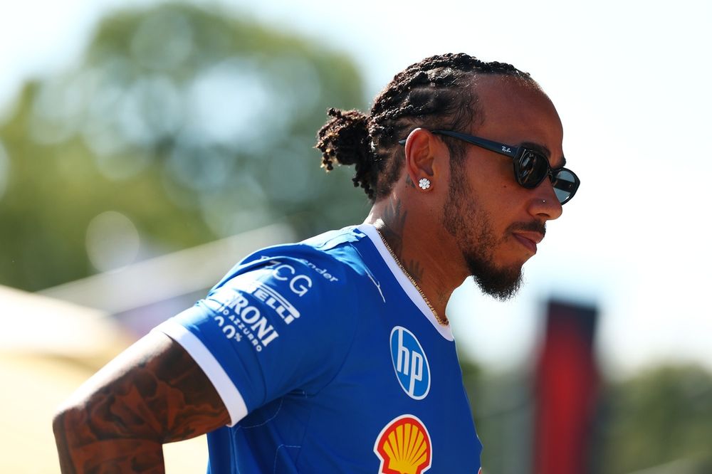 images-mgl-0RrQnAr0-s1000-lewis-hamilton-ferrari