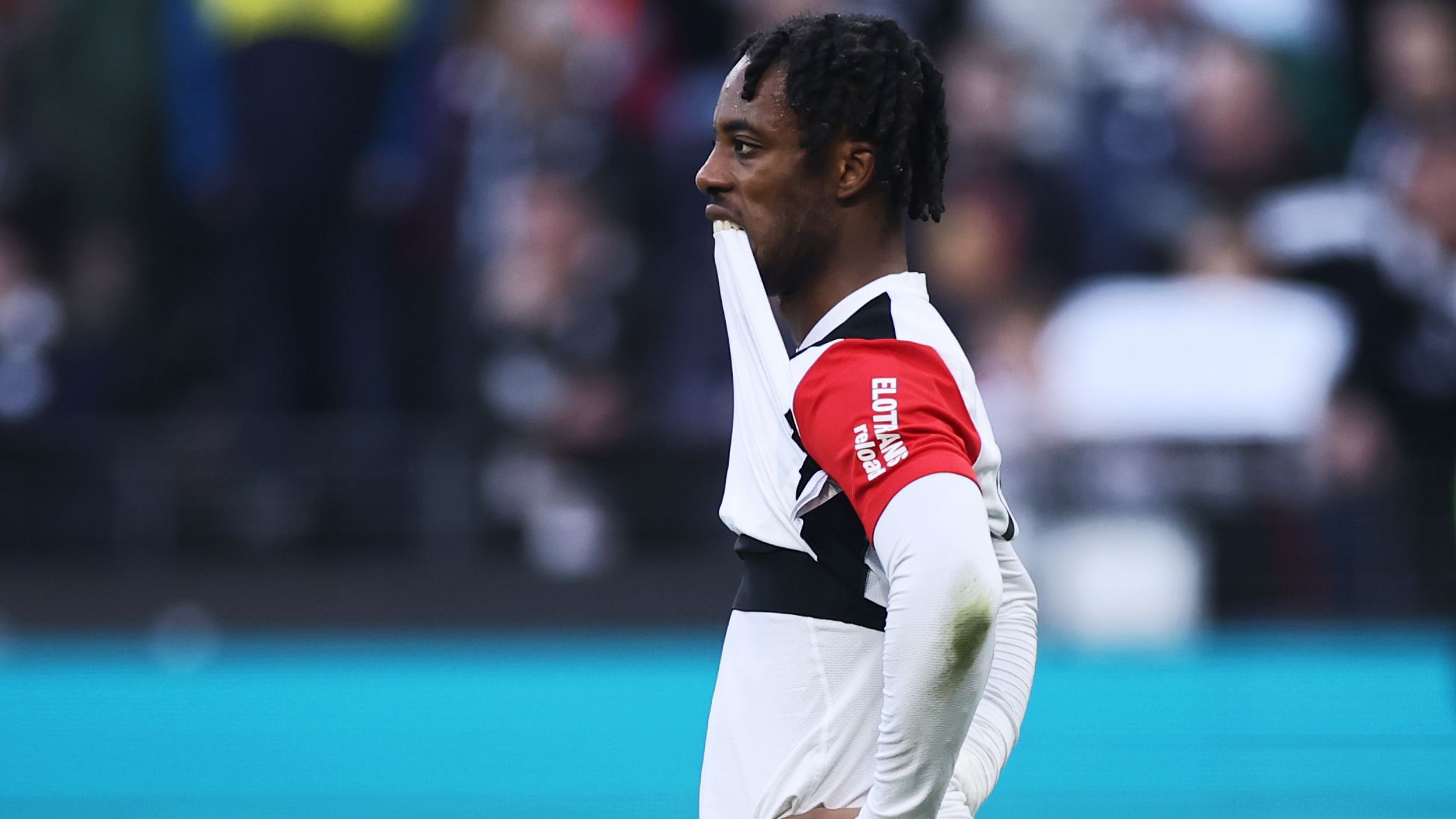 images-v3-getty-2204174719-crop-MM5DEMBYGY5DCMJXGM5G433XMU5DAORSGAZA====-GettyImages-2204174719