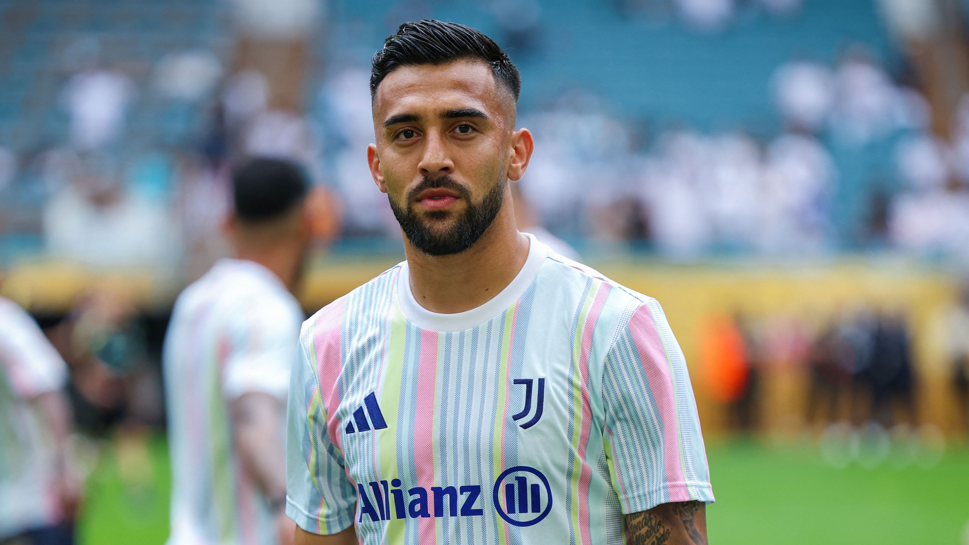 images-v3-getty-2222672665-crop-MM5DIMBQGQ5DEMRVGI5G433XMU5DKMBYHI3TC===-GettyImages-2222672665