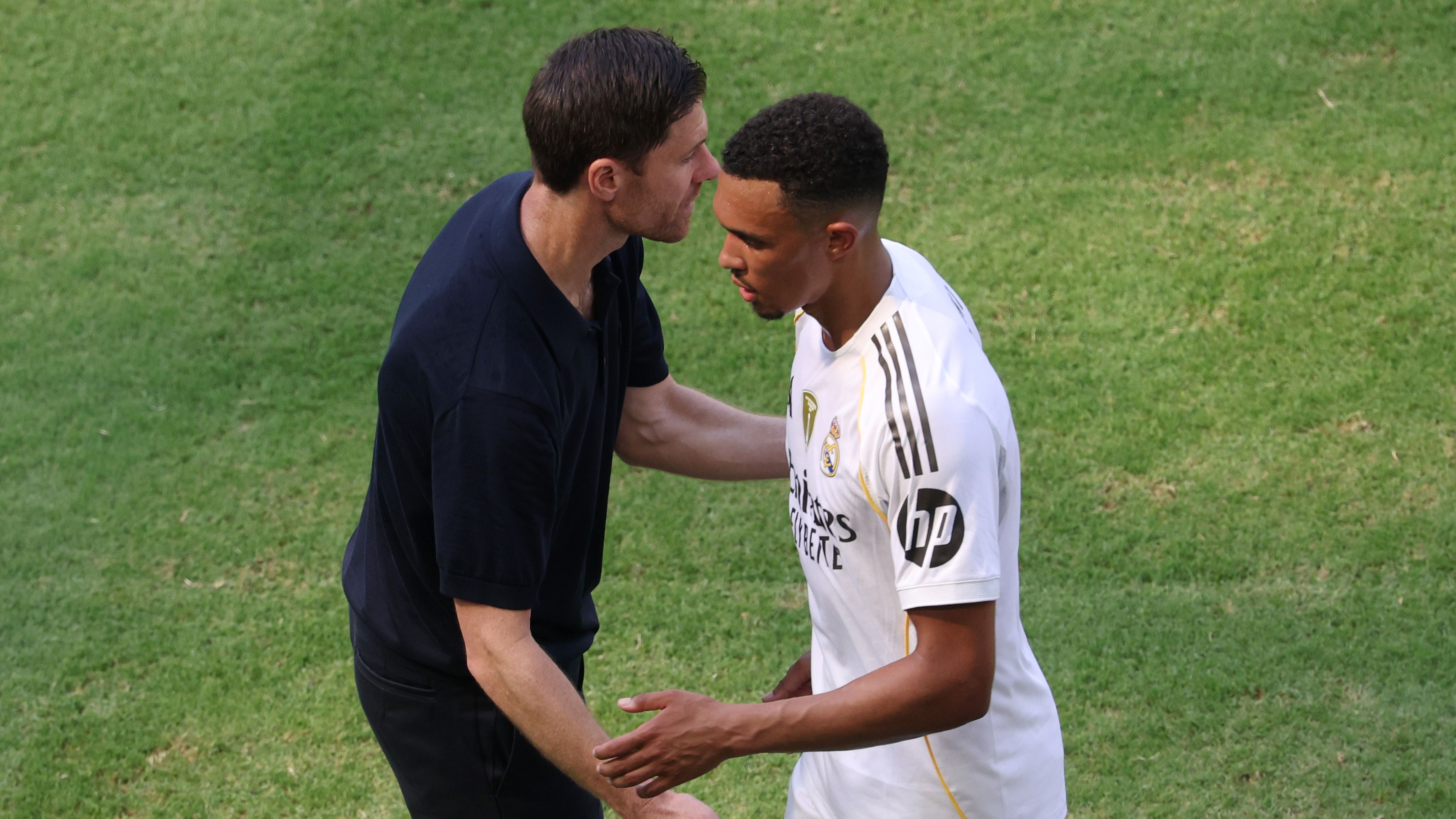 images-v3-getty-2220795118-crop-MM5DGNJRGI5DCOJXGU5G433XMU5DAORZG4======-GettyImages-2220795118