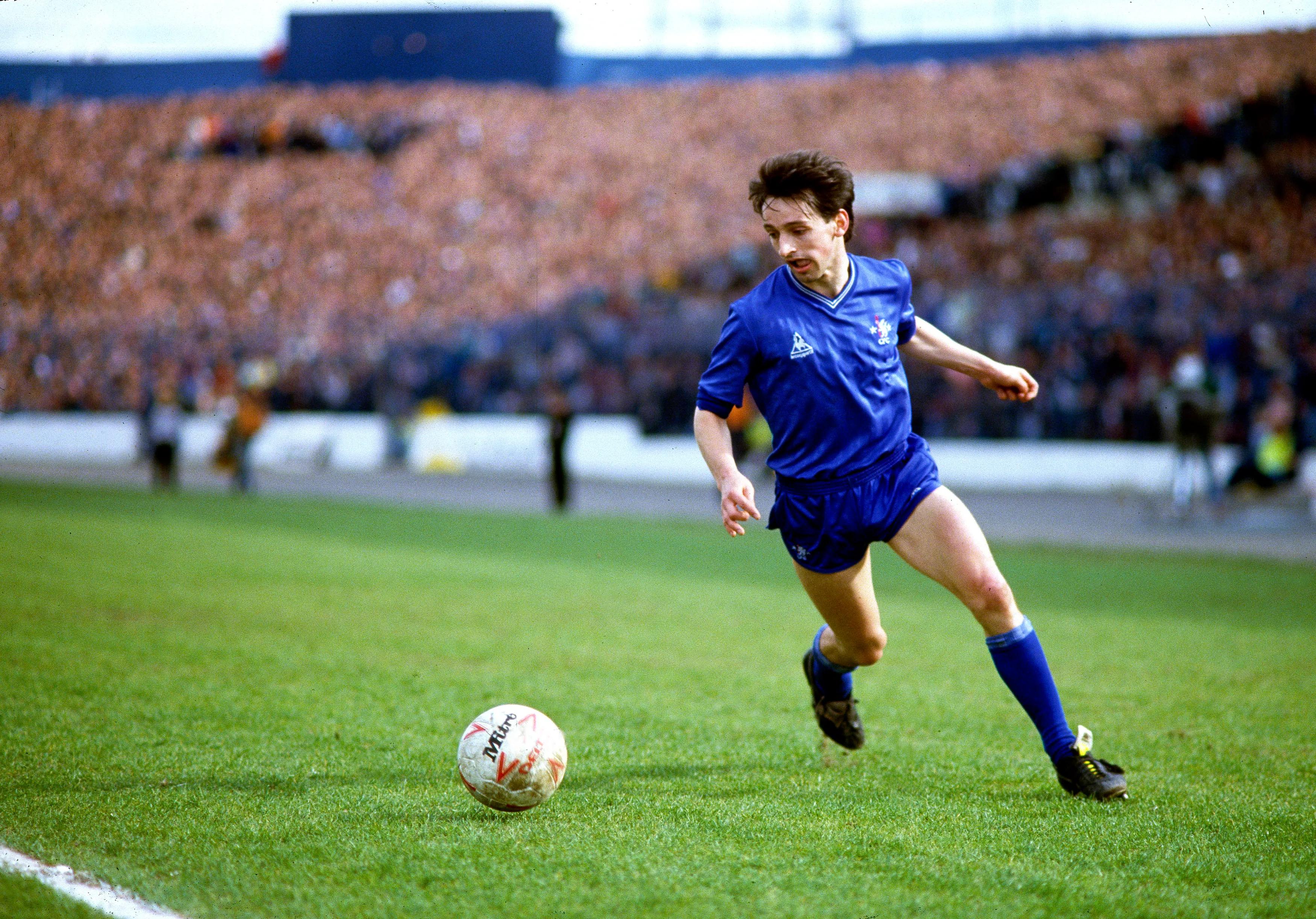 transform-4688ce4d-85f3-4371-b797-e8e446641dd2-Pat-Nevin-Chelsea