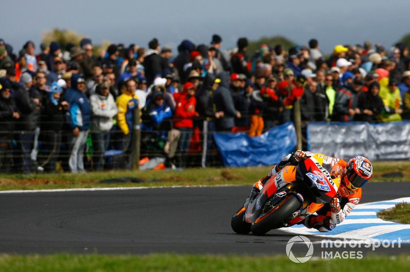 images-mgl-6D1ONOD0-s1000-casey-stoner-repsol-honda-1