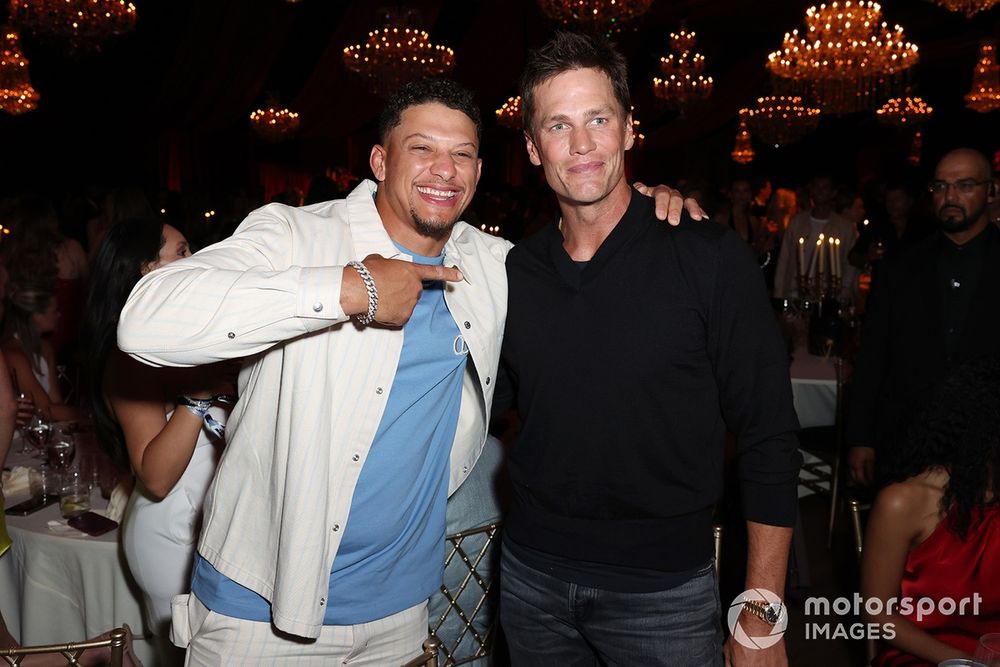images-mgl-Yv87xqE0-s1000-patrick-mahomes-and-tom-brady