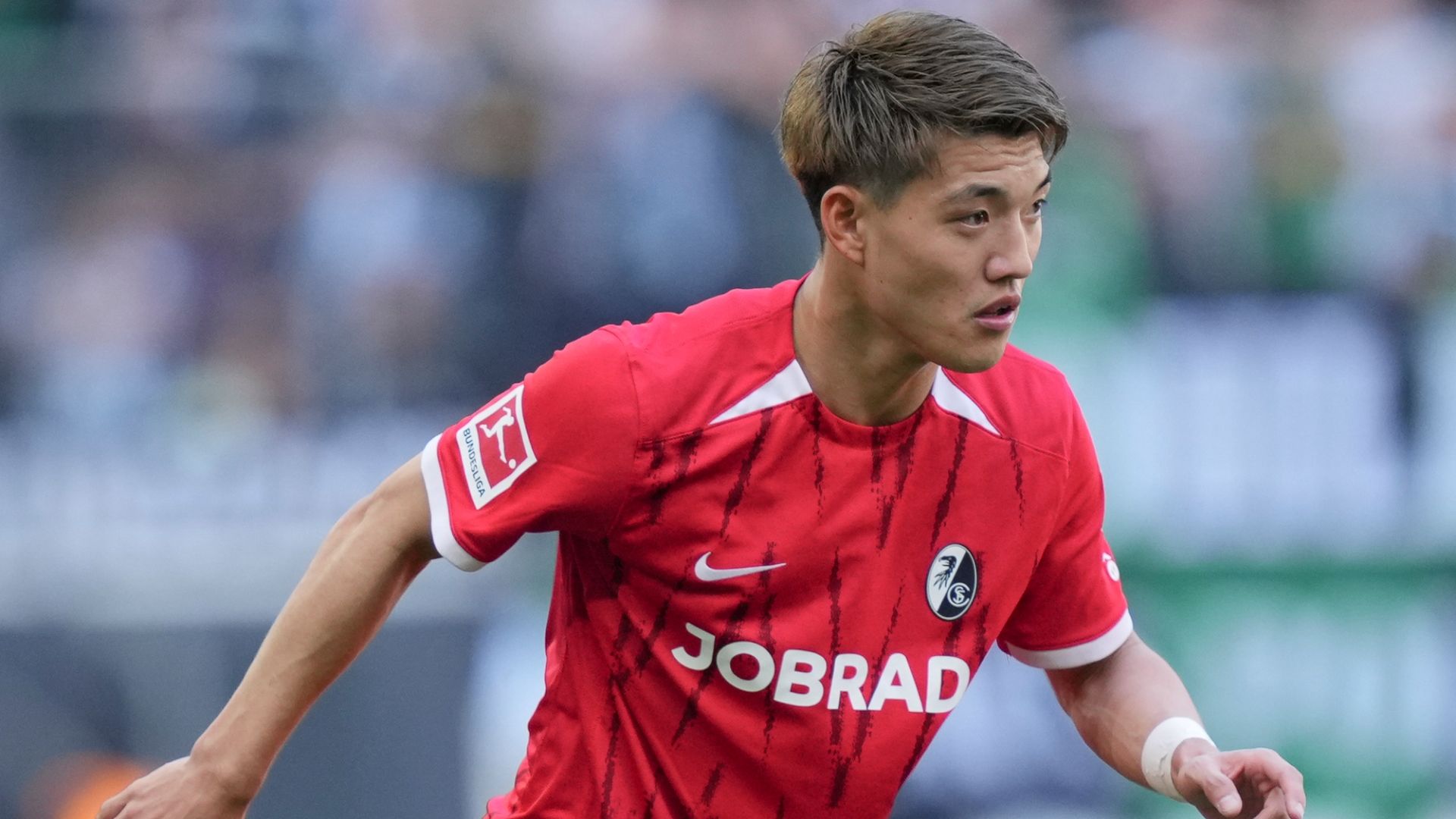 images-v3-blt9569727c72026f1f-GettyImages-2209936322