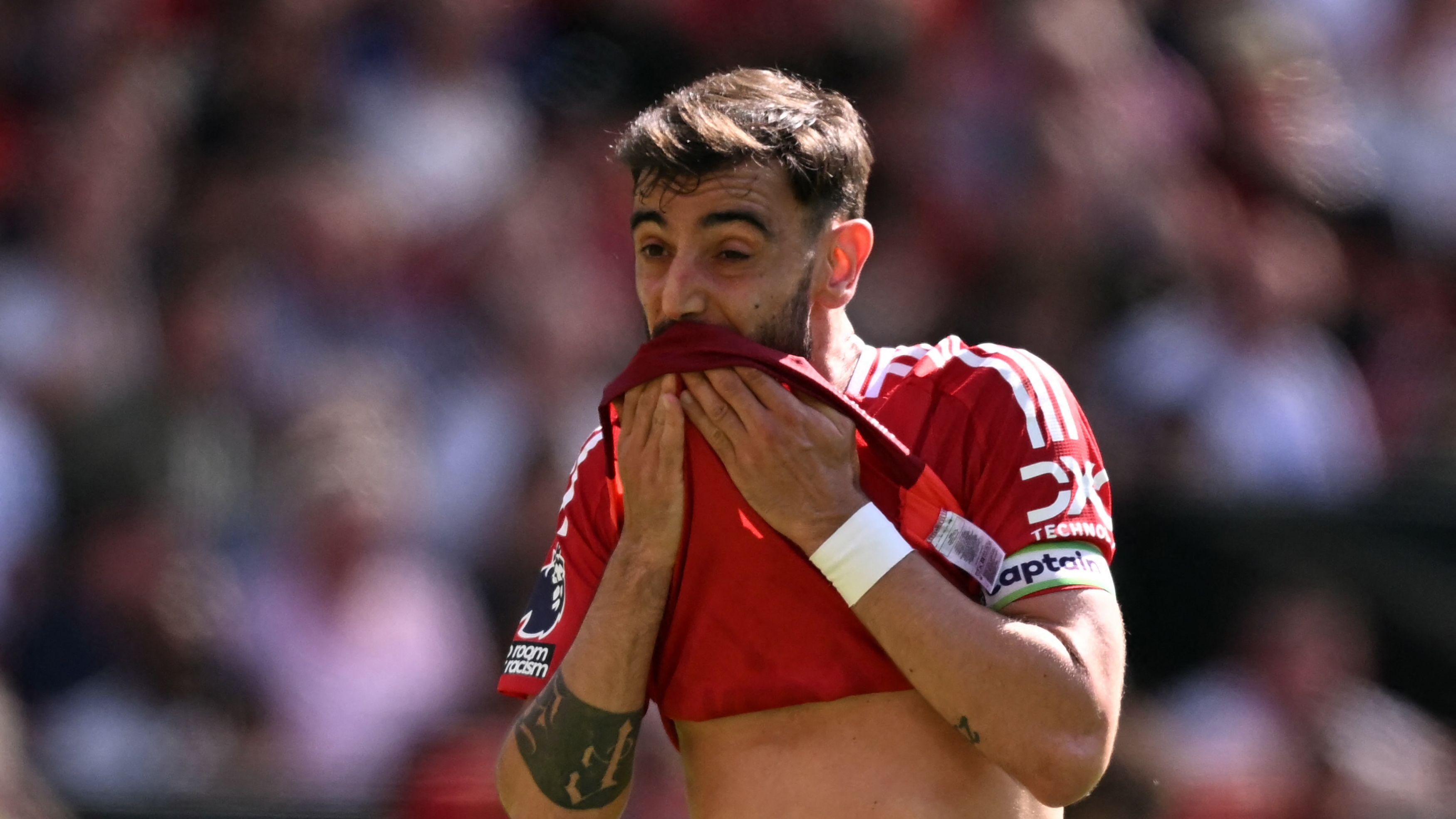 images-v3-getty-2213967154-crop-MM5DGNJQGA5DCOJWHE5G433XMU5DAORQ-GettyImages-2213967154