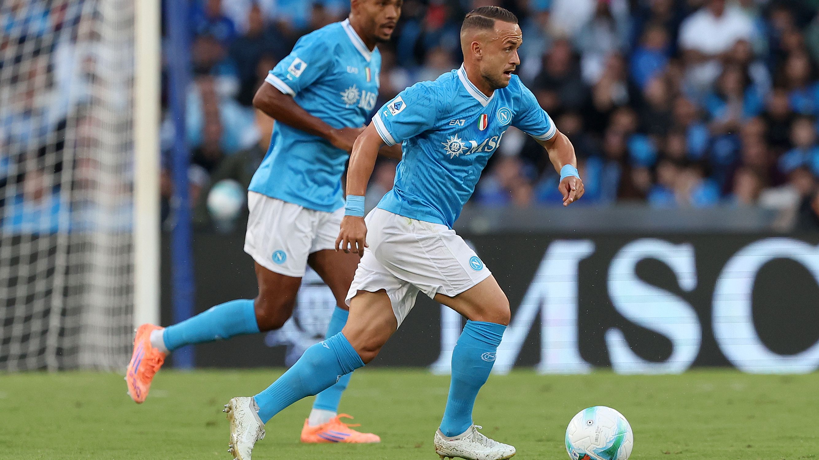 images-v3-getty-2239521410-crop-MM5DENRWHA5DCNJQGE5G433XMU5DAORRGM4Q====-GettyImages-2239521410