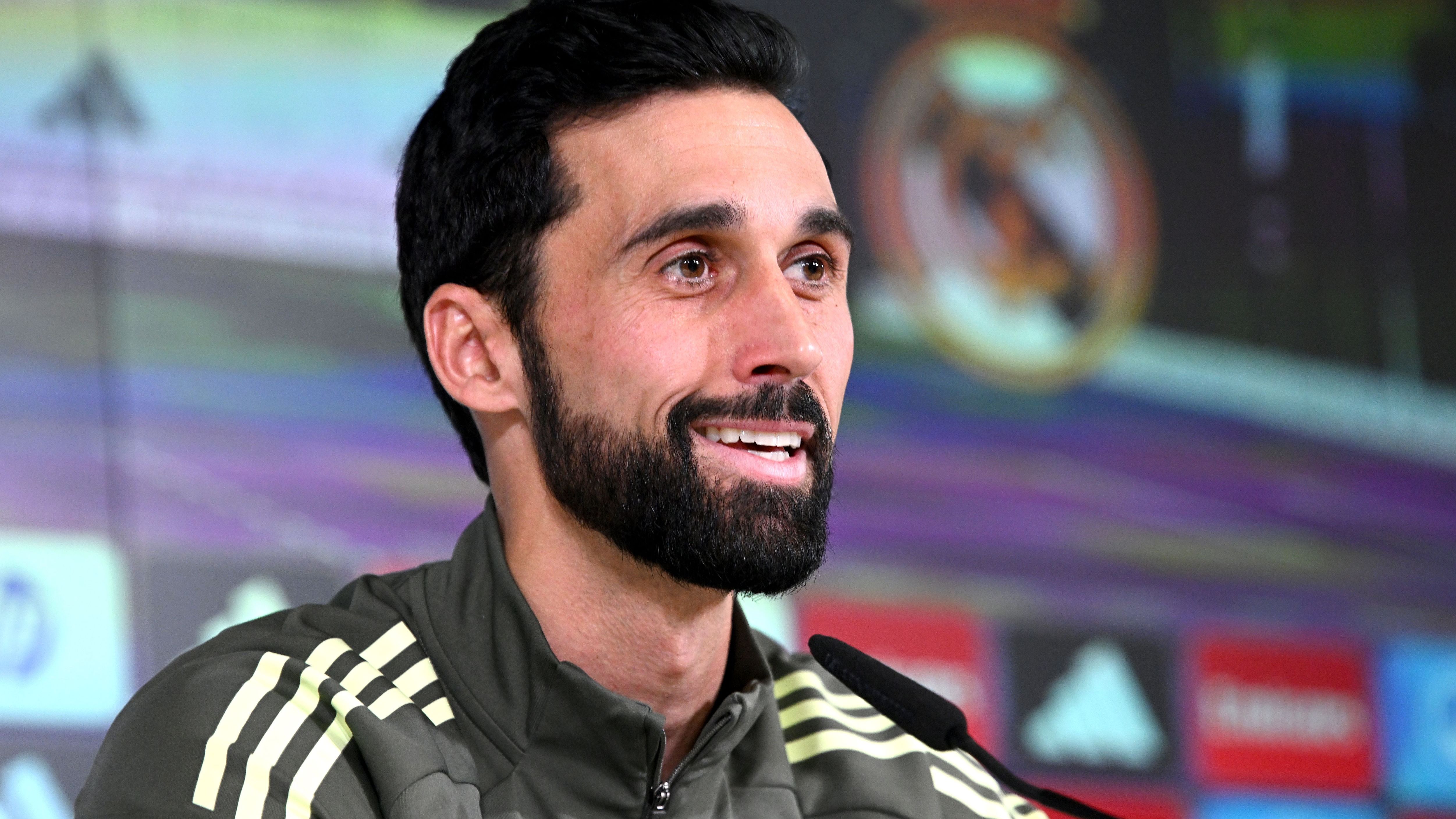 images-v3-getty-2256057682-crop-MM5DKMBQGQ5DEOBRGU5G433XMU5DAORSGYYQ====-GettyImages-2256057682