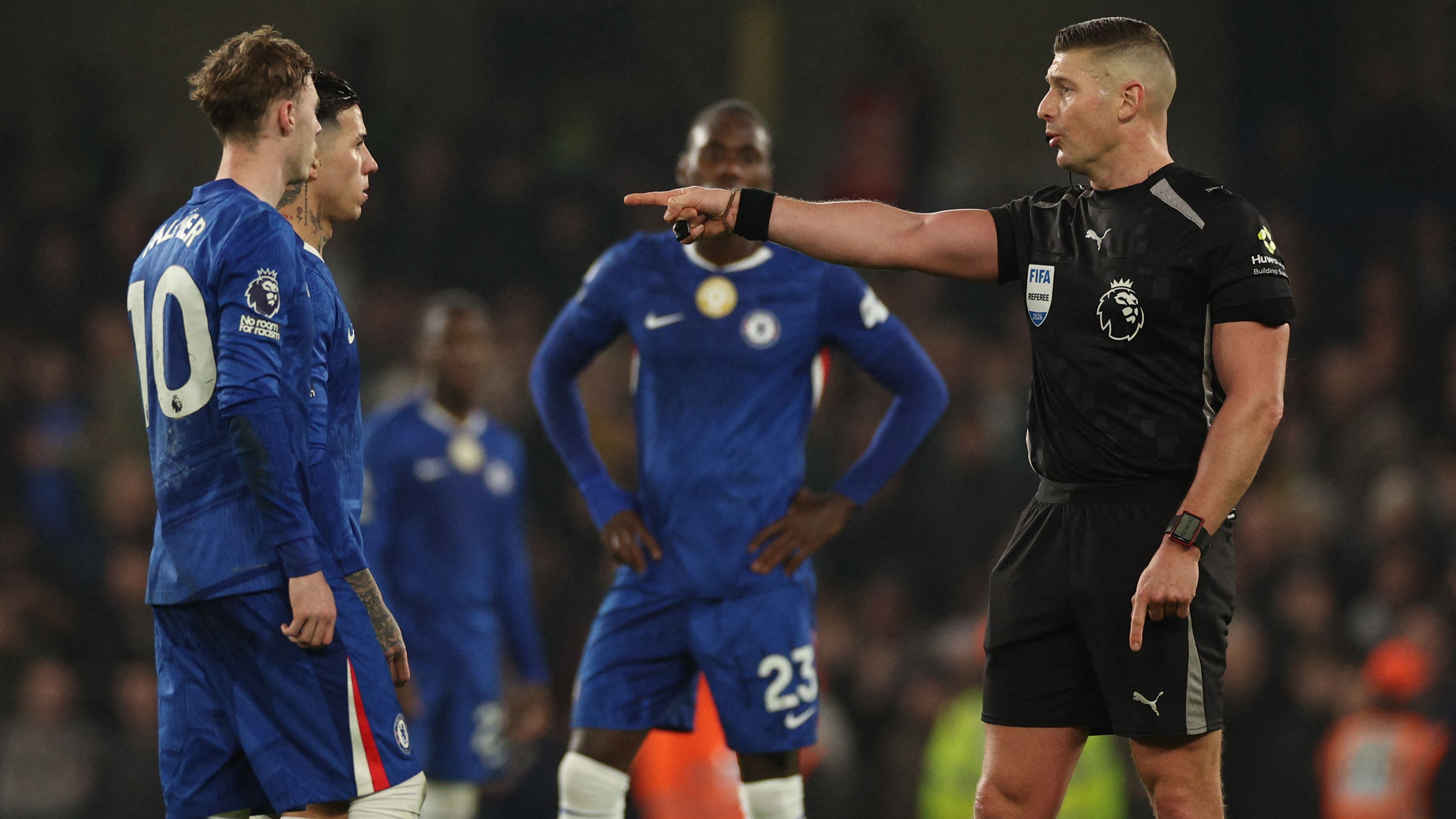 images-v3-getty-2260423547-crop-MM5DGMRZGQ5DCOBVGM5G433XMU5DAORRGIZA====-GettyImages-2260423547