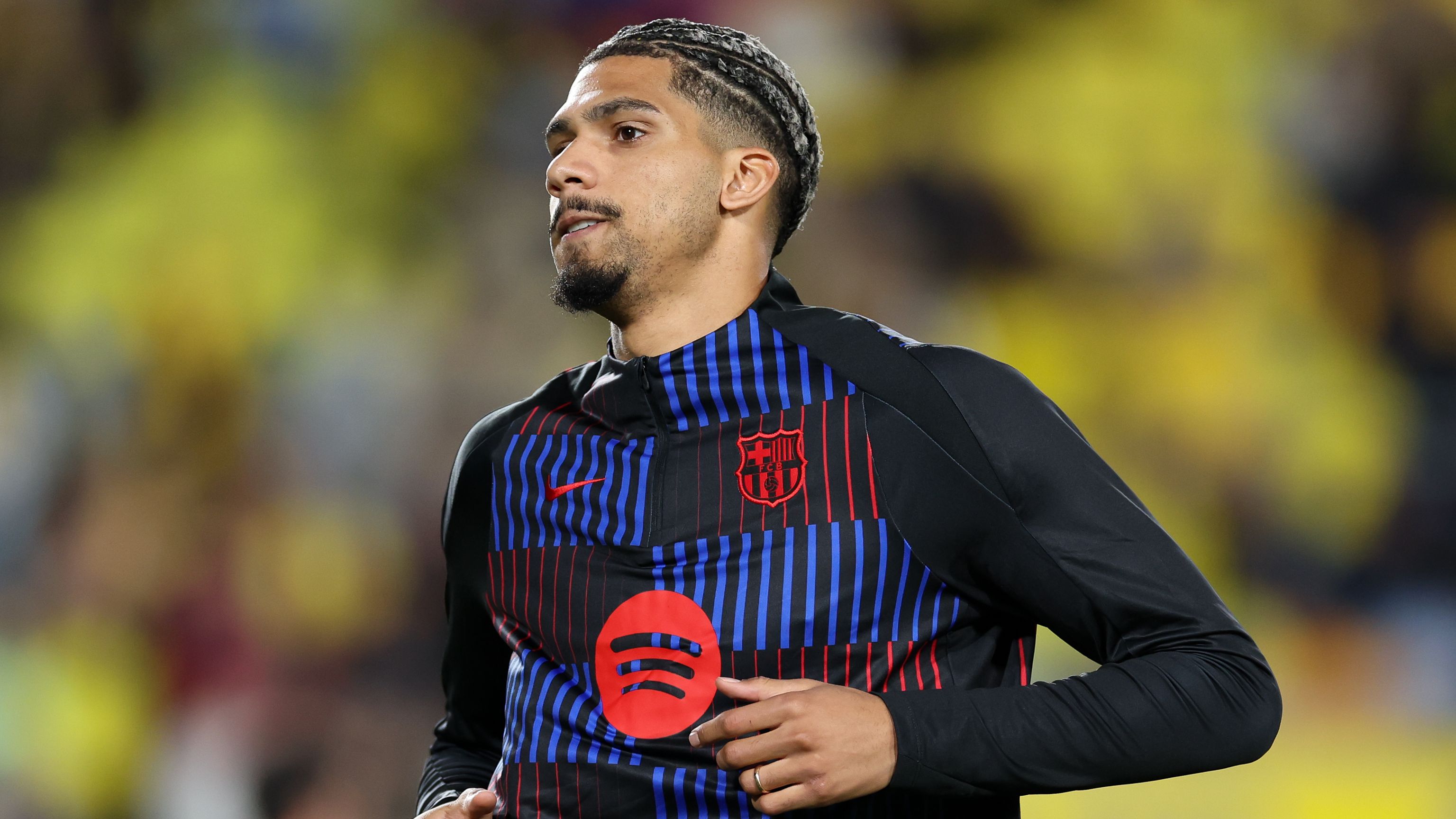 images-v3-getty-2201514198-crop-MM5DGMBXGI5DCNZSHA5G433XMU5DENBUHIYTKNQ=-GettyImages-2201514198