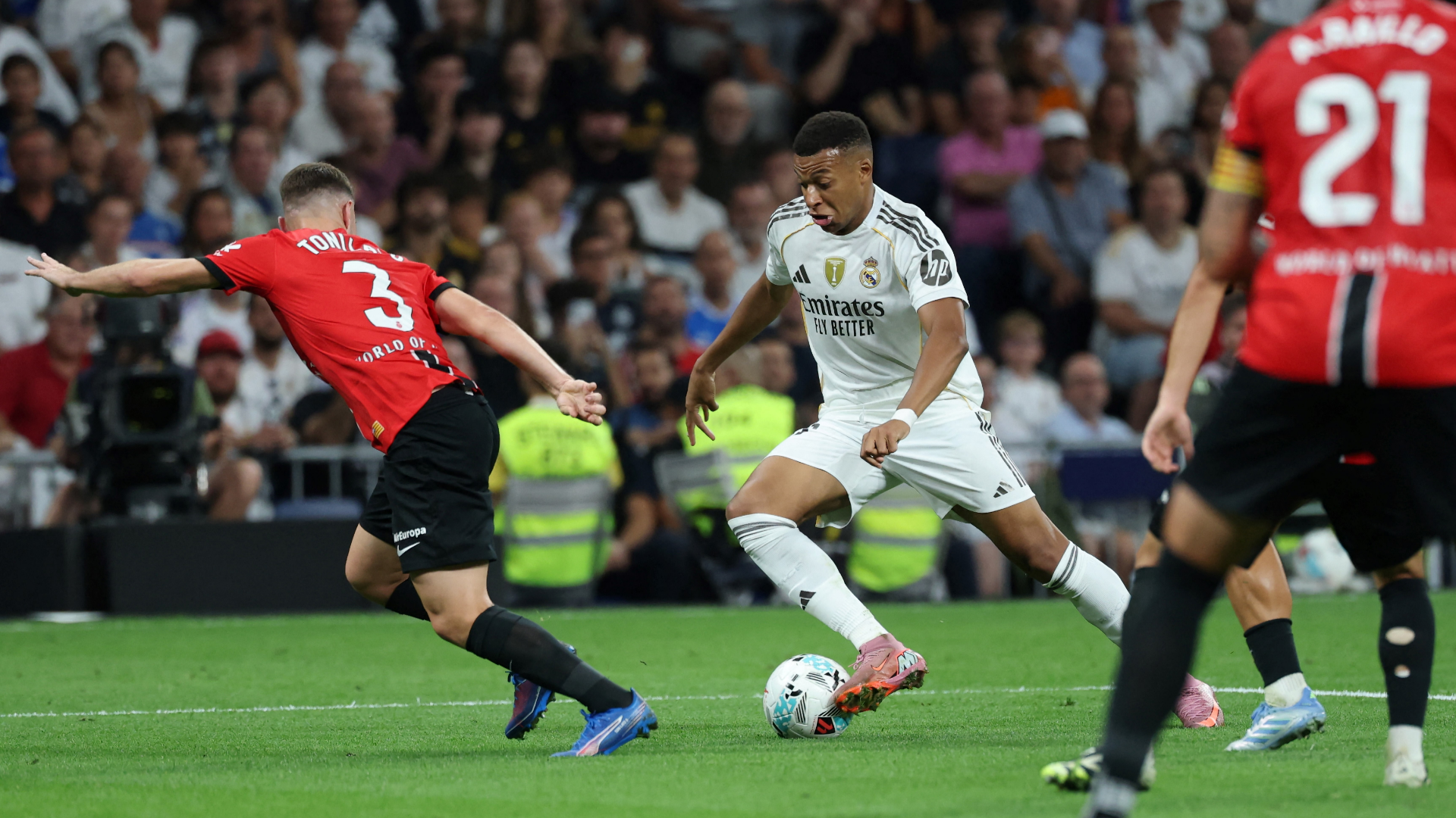 images-v3-bltc3ea5245ba6f0599-GOAL%20-%20Blank%20WEB%20-%20Facebook%20-%202025-08-30T161422.736