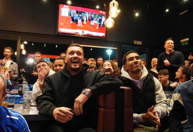 v2-image-production-a191badf1f884abfabb0c1b8275bac15Y29udGVudHNlYXJjaGFwaSwxNzY4MzQxNTg0-2.83030683