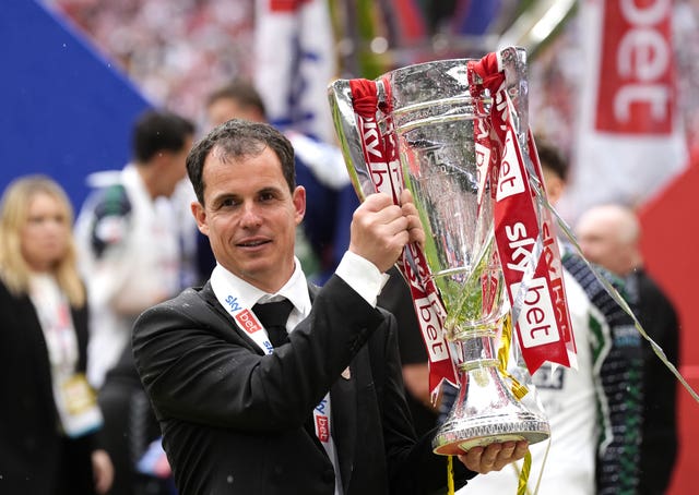 v2-image-production-e2943e6392a0aefc599b6ae8d65416b9Y29udGVudHNlYXJjaGFwaSwxNzU0NDEzMzMz-2.80357178