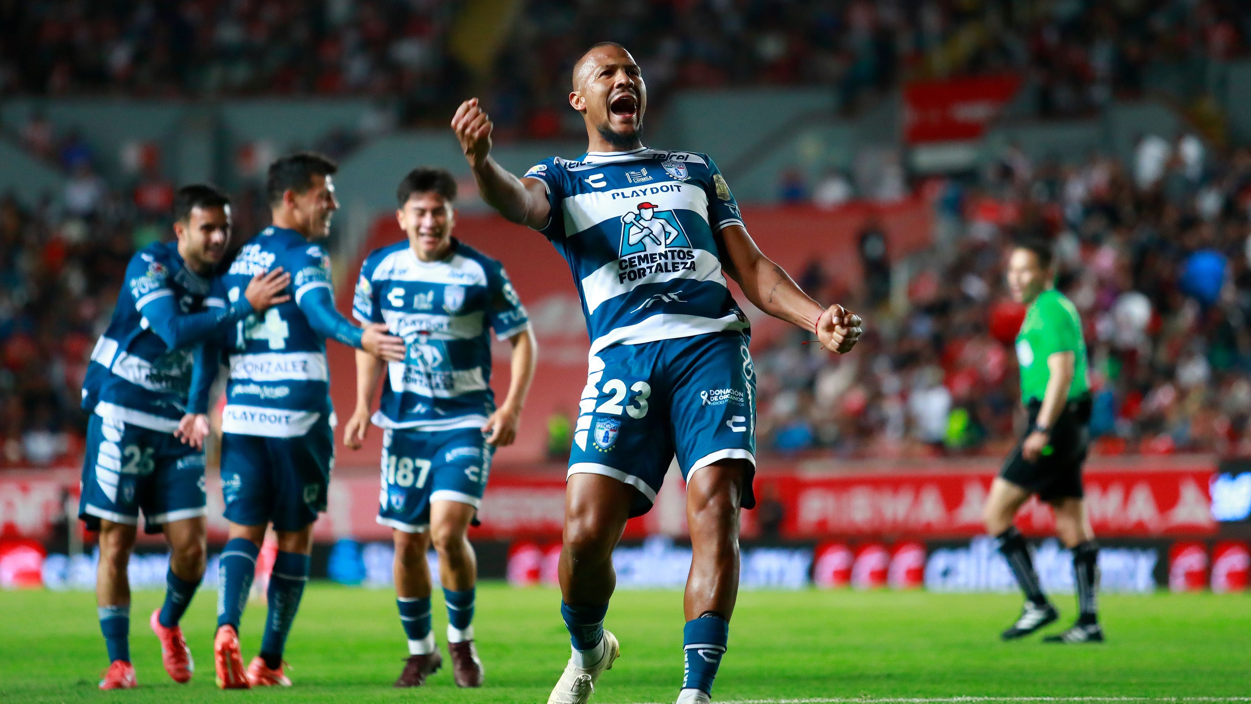 images-v3-getty-2209827995-crop-MM5DIMBQGA5DEMRVGA5G433XMU5DAORSGA4A====-GettyImages-2209827995