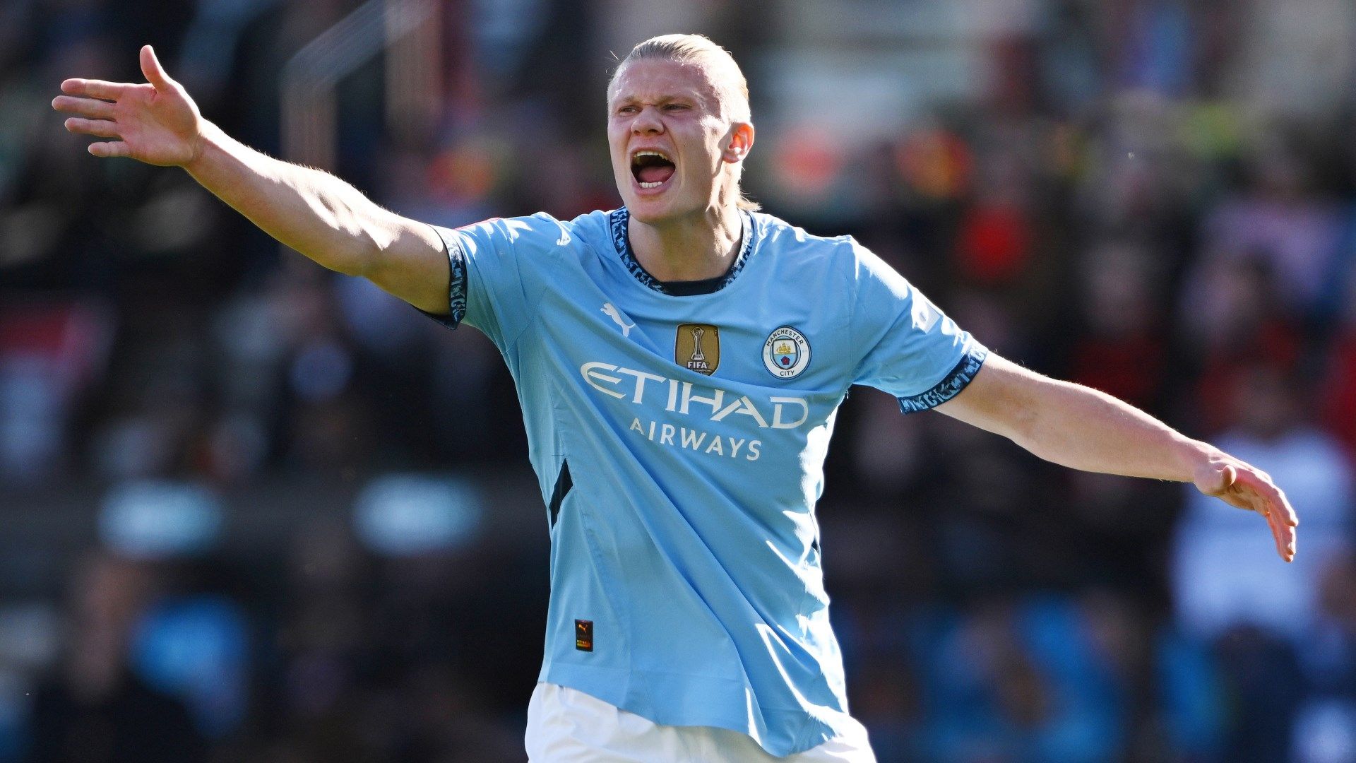 images-v3-blt92fc8568e596d8ab-Erling%20Haaland%20Manchester%20City%202025