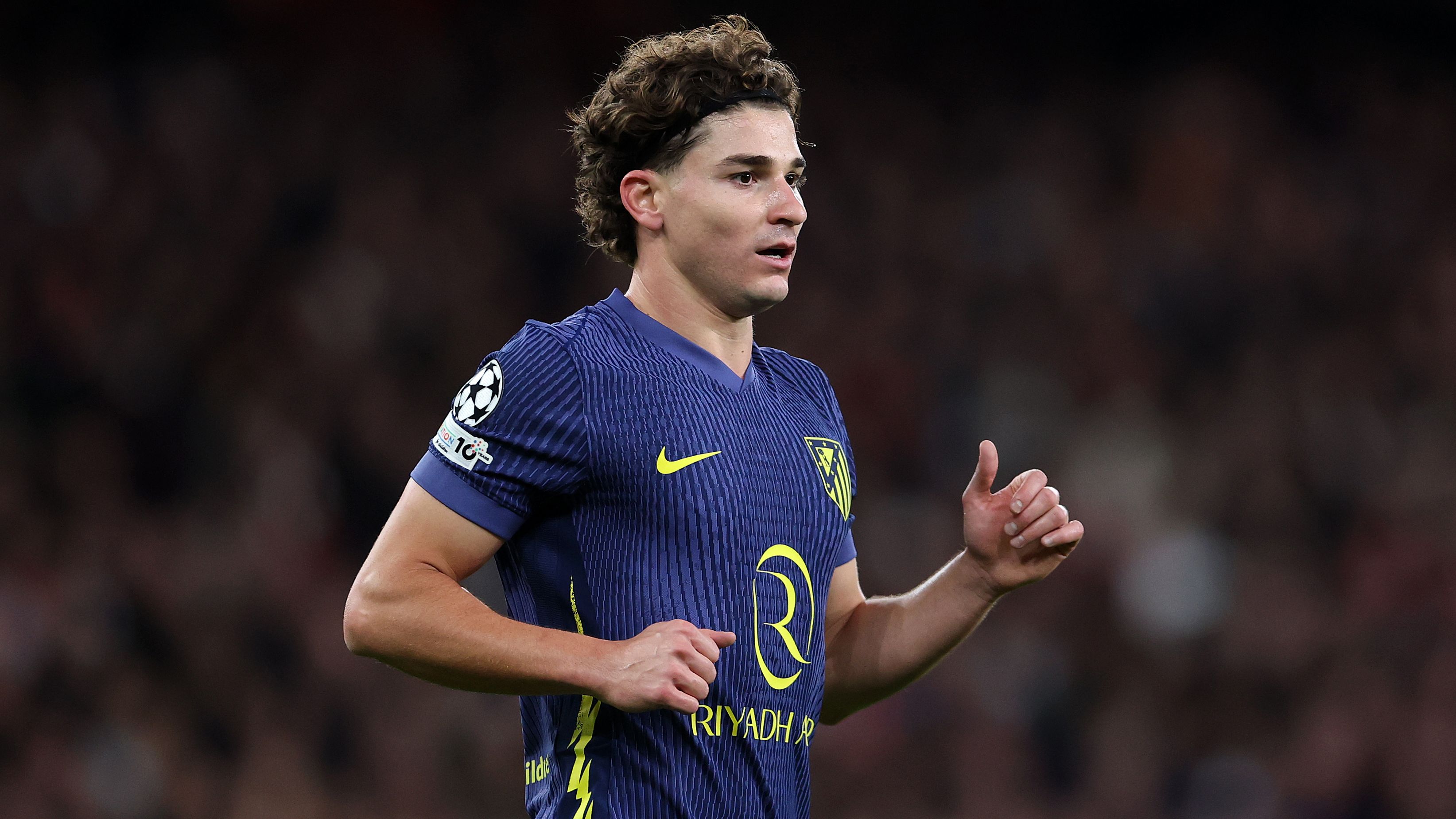 images-v3-getty-2242471129-crop-MM5DGMRYG45DCOBUHE5G433XMU5DAORRG4YQ====-GettyImages-2242471129