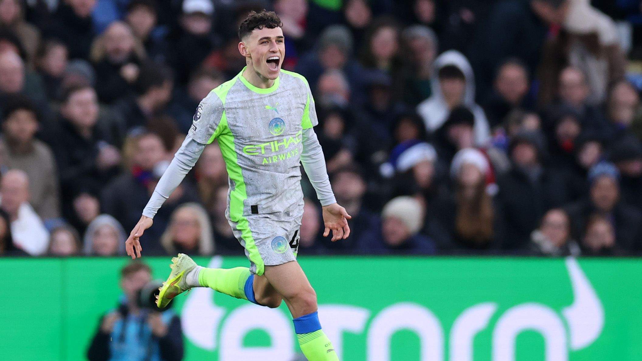 images-v3-getty-2251859067-crop-MM5DEMJRGI5DCMJYHA5G433XMU5DAORQ-GettyImages-2251859067