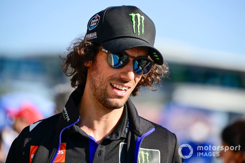 images-mgl-63vbNglY-s1000-alex-rins-yamaha-factory-racin