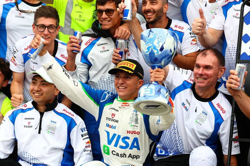 images-mgl-0qX5zZQ6-s1000-isack-hadjar-racing-bulls