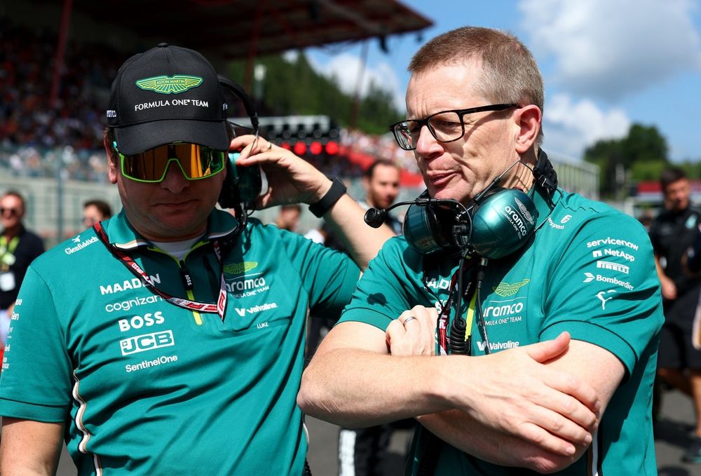 images-mgl-2eAKJX12-s1000-andy-cowell-aston-martin-racin