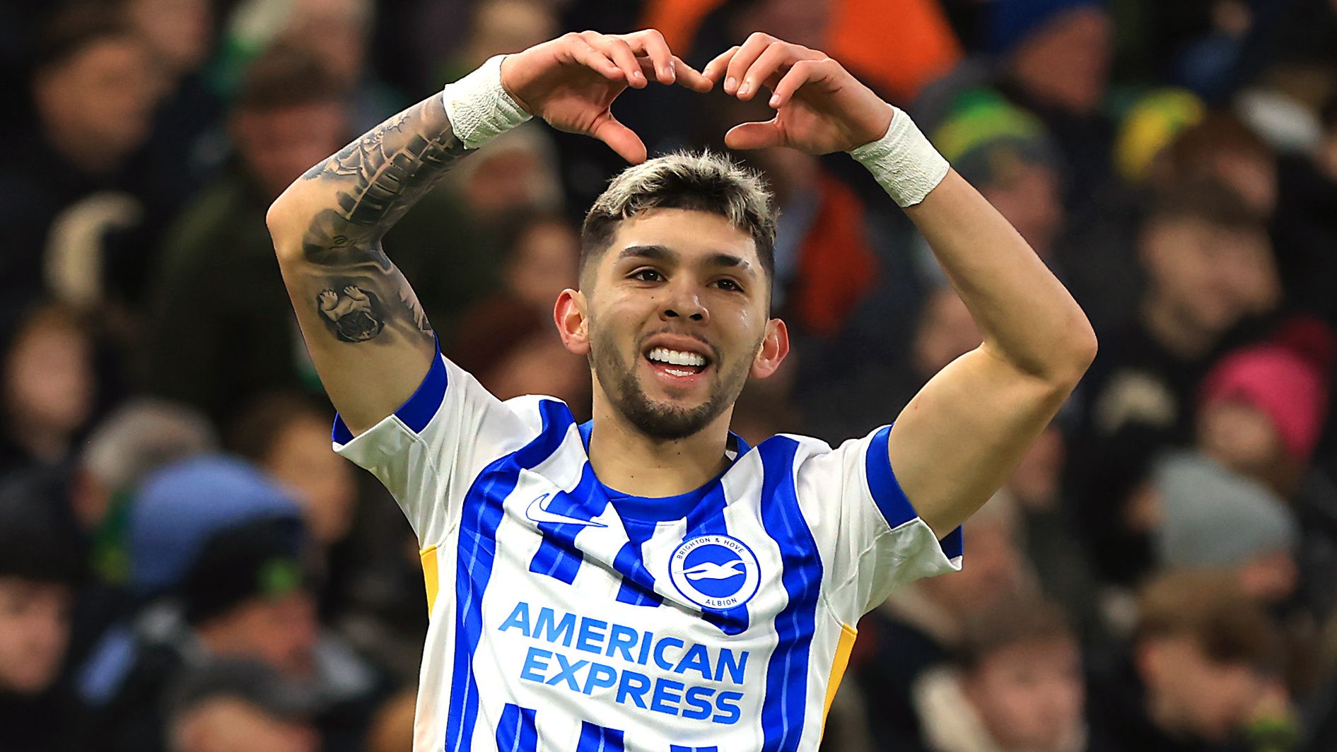 images-v3-getty-2193447601-crop-MM5DCOBZGE5DCMBWGQ5G433XMU5DKNRTHIZDSOI=-GettyImages-2193447601