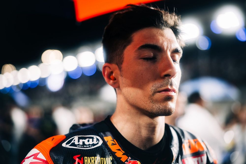 images-mgl-6O1jG3J2-s1000-maverick-vinales-red-bull-ktm-