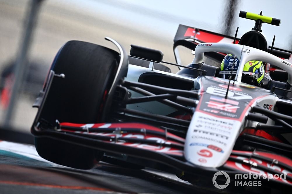 images-mgl-2wBNABq0-s1000-oliver-bearman-haas-f1-team