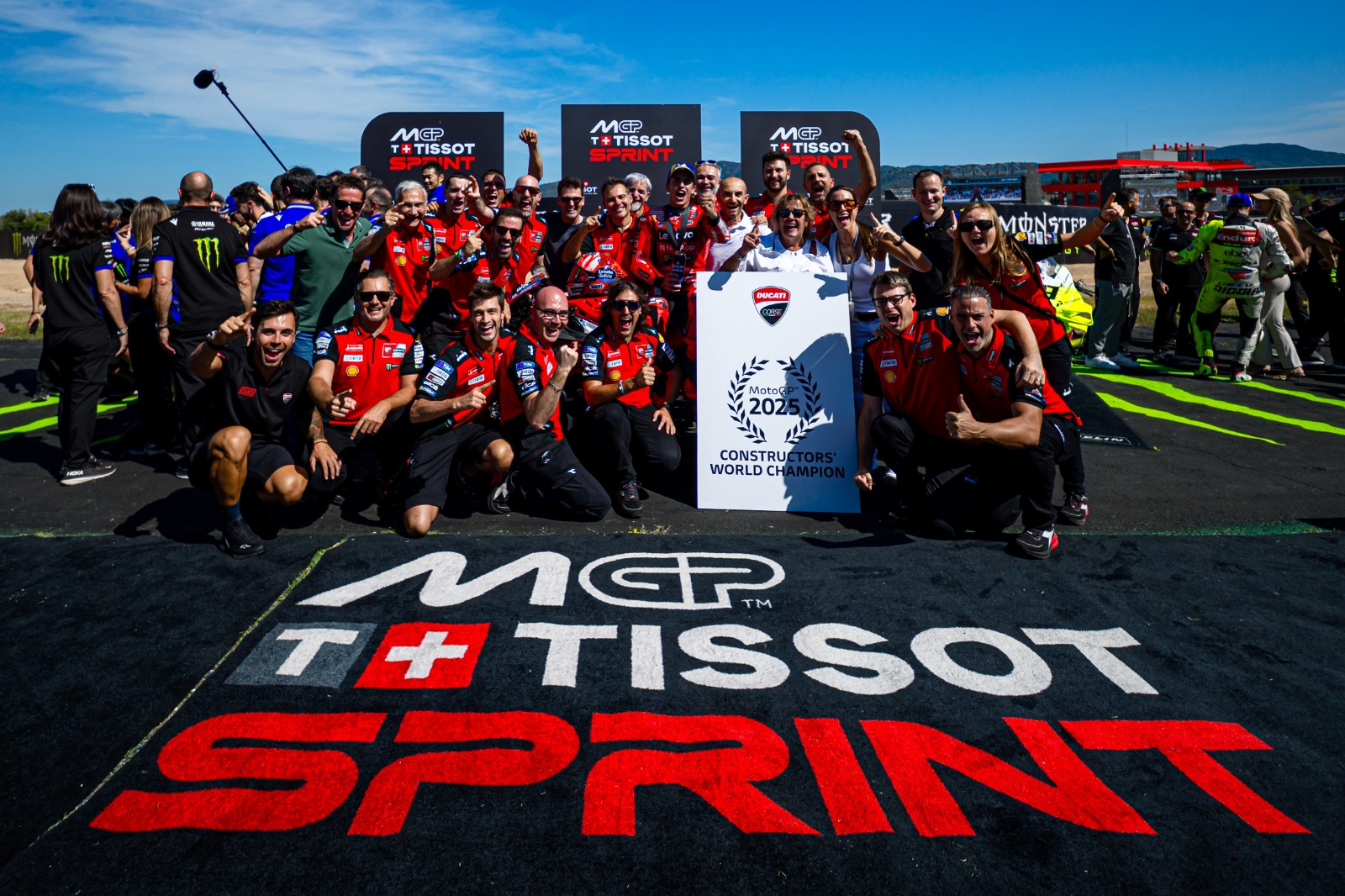 static-img-news-ducati-6-titulo-grupo