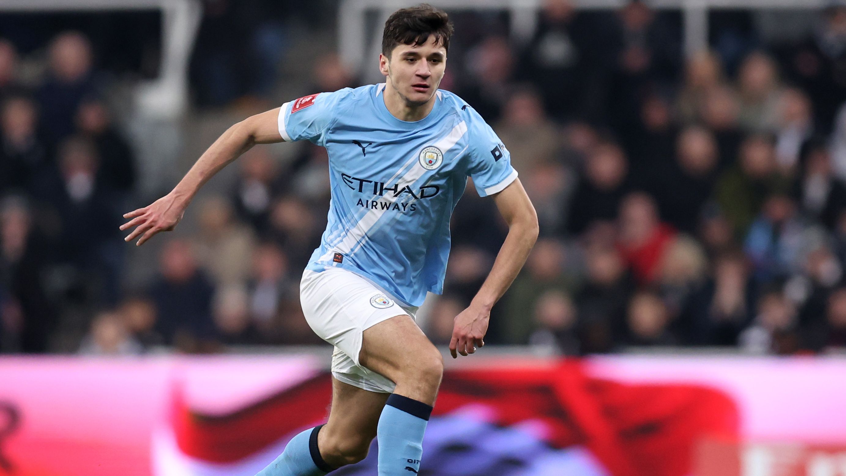 images-v3-getty-2265391016-crop-MM5DENZWGU5DCNJVGU5G433XMU5DINZTHIYTCOA=-GettyImages-2265391016