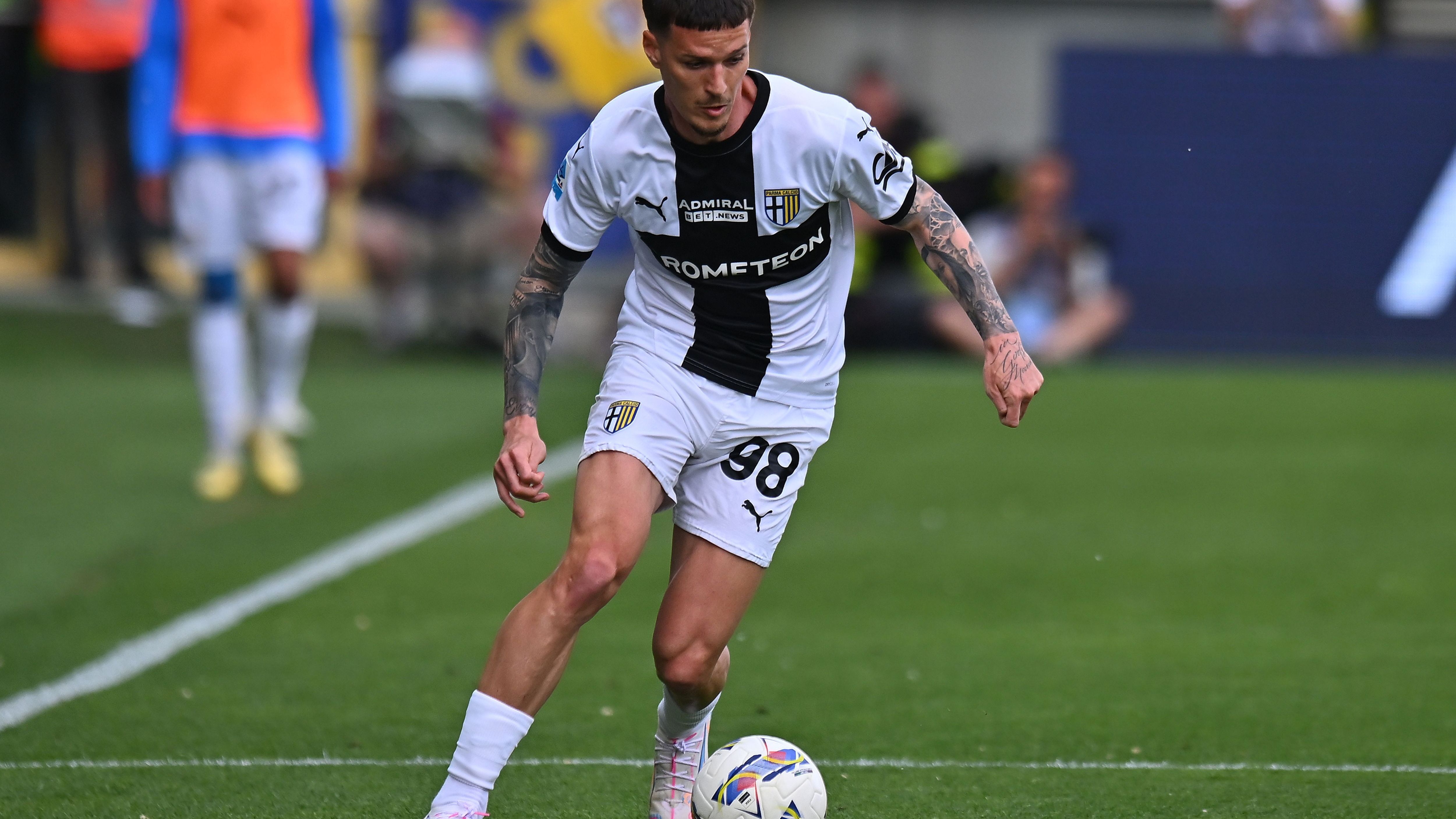 images-v3-getty-2213536940-crop-MM5DKMBQGA5DEOBRGM5G433XMU5DAORSGYYA====-GettyImages-2213536940