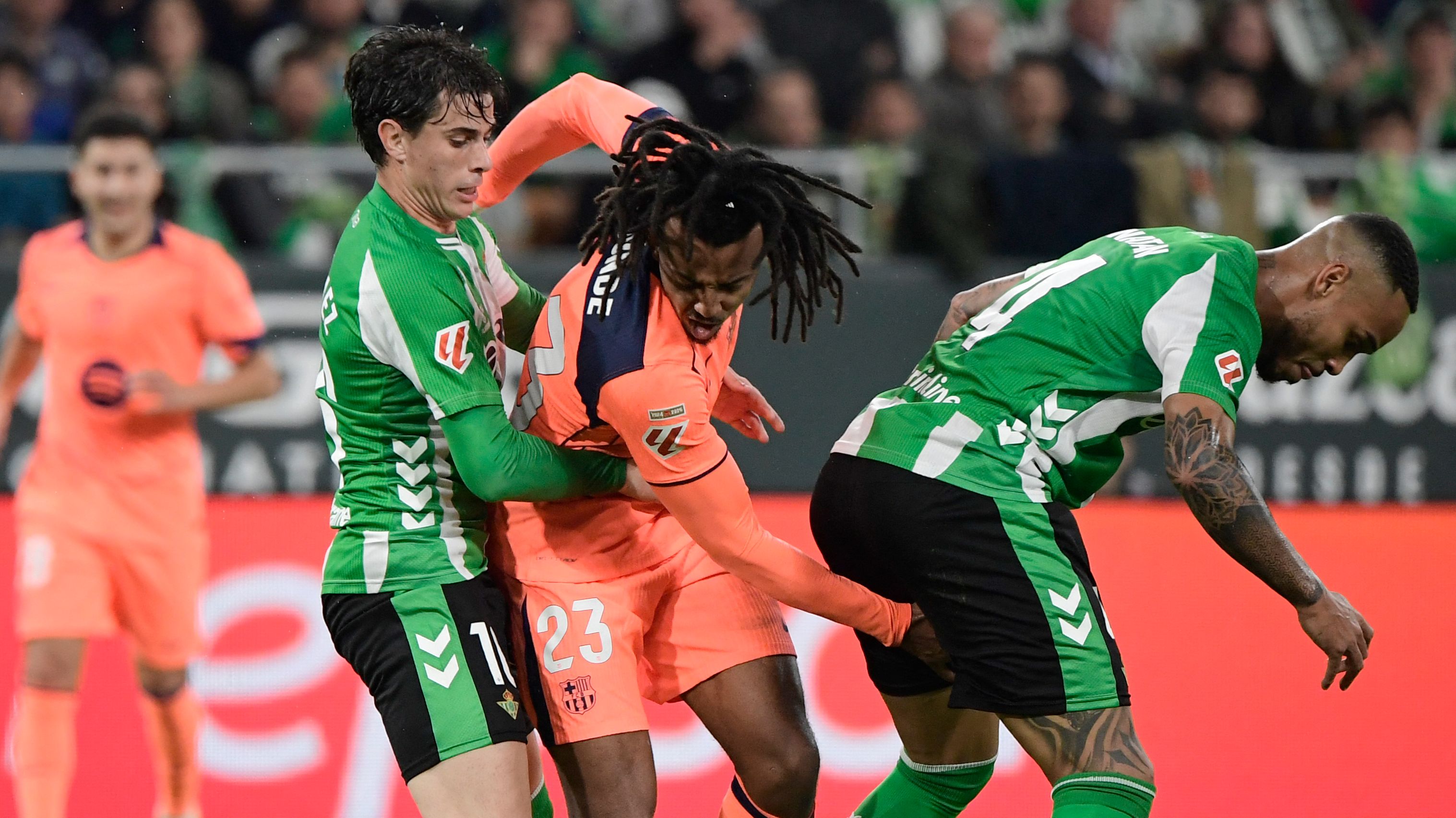 images-v3-getty-2249681636-crop-MM5DGMBTGQ5DCNZQGY5G433XMU5DGNZVHI3DQ===-GettyImages-2249681636