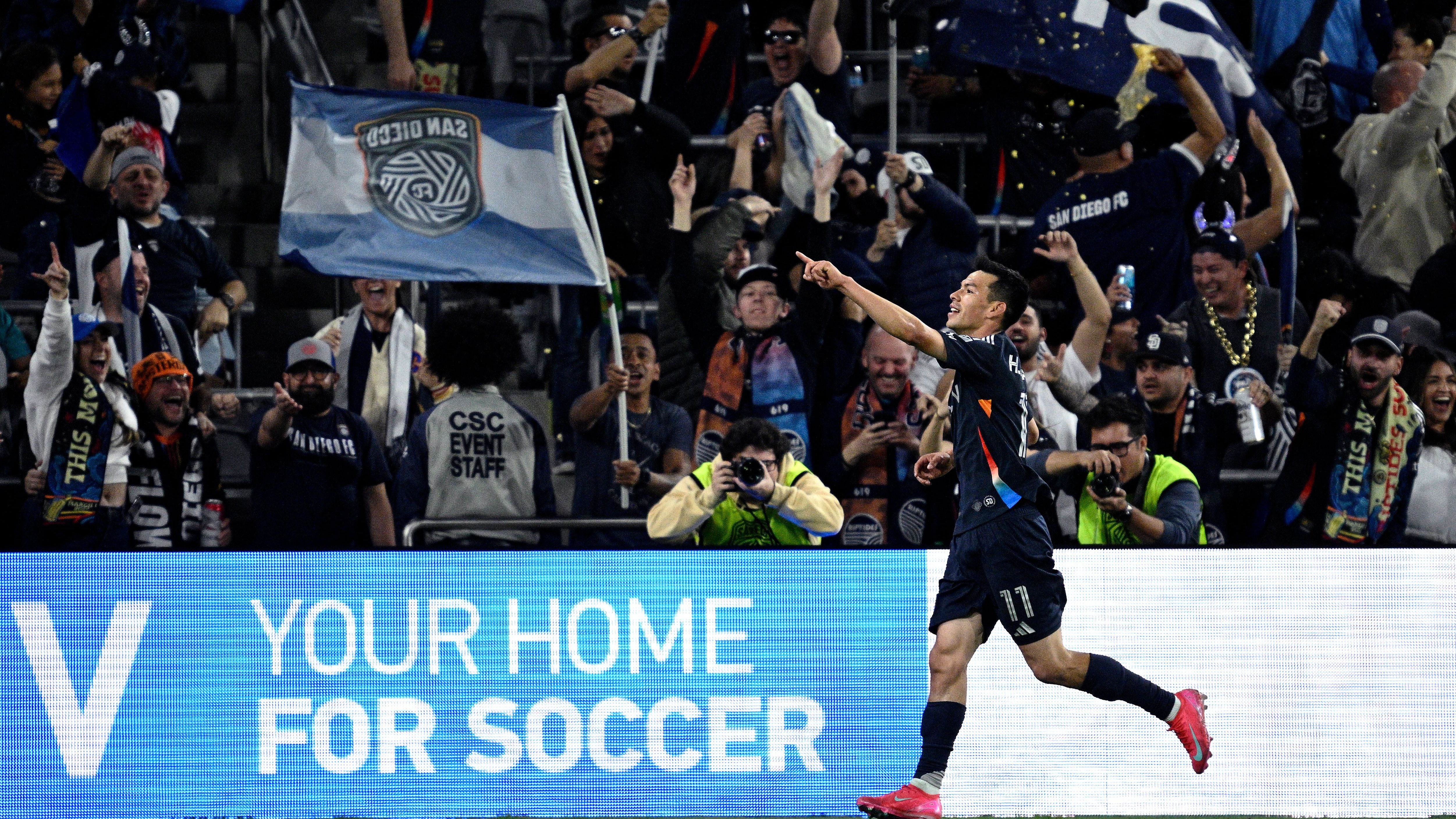 images-v3-getty-2208746632-crop-MM5DKMBQGQ5DEOBRGU5G433XMU5DAORSGYYQ====-GettyImages-2208746632