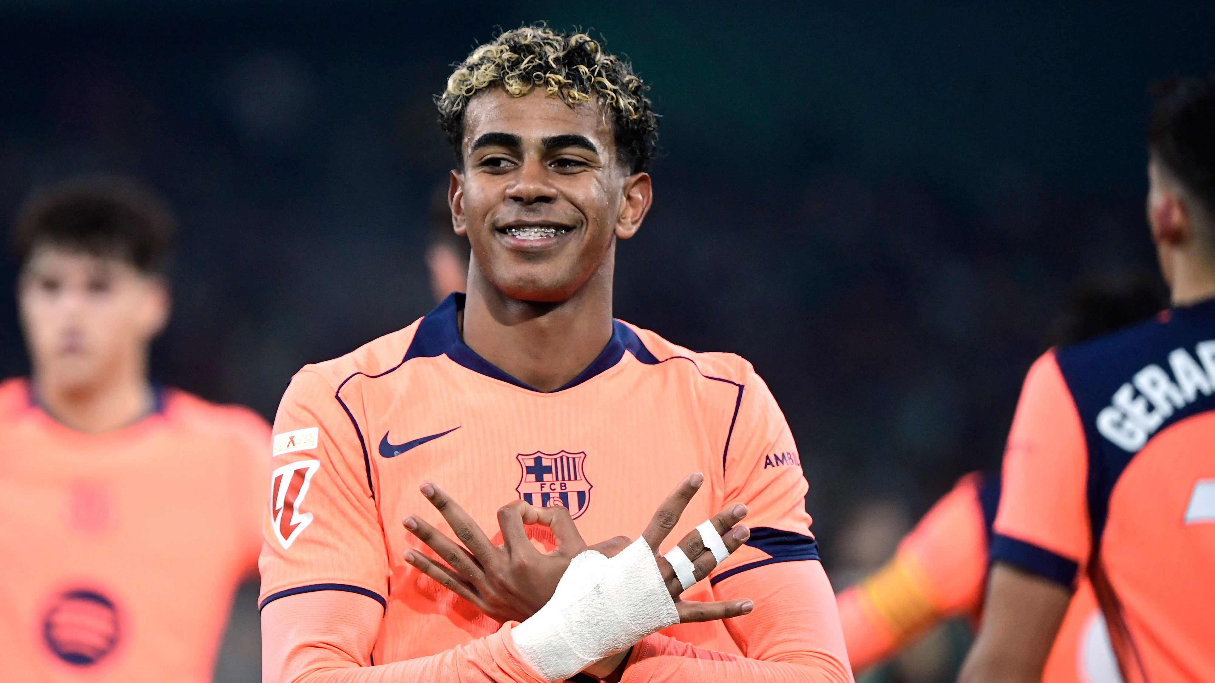 images-v3-getty-2249696956-crop-MM5DIMBQGM5DEMRVGI5G433XMU5DSNBVHI2DQMY=-GettyImages-2249696956