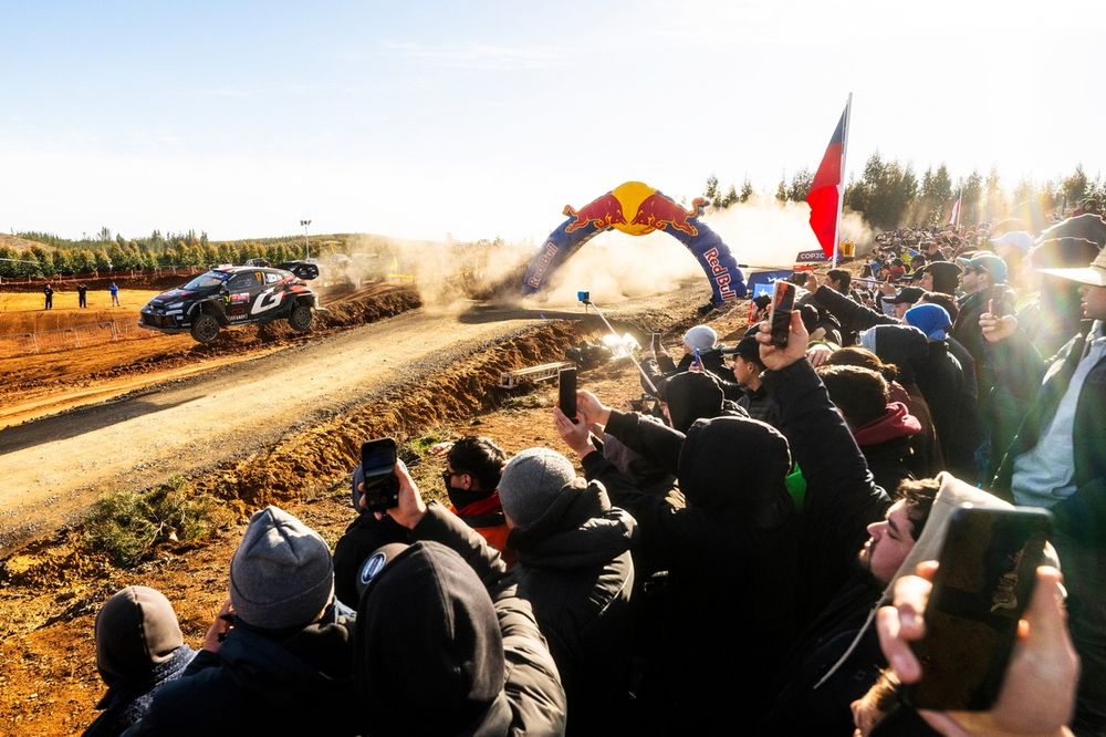 images-mgl-Yv87nLj0-s1000-sebastien-ogier-vincent-landai
