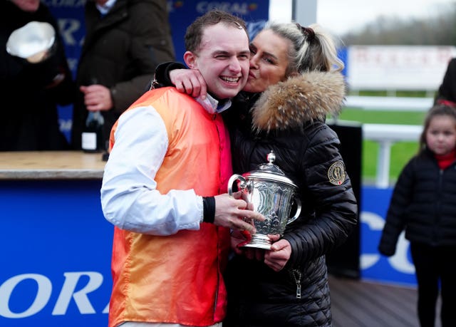 v2-image-production-14f9468a6f6a8e2ee0d49e7775959922Y29udGVudHNlYXJjaGFwaSwxNzY2OTM2MjI1-2.82897026