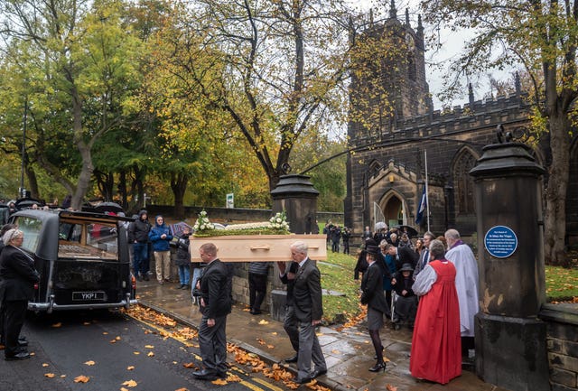 v2-image-production-1459fa376f6b3a9894c2258840bf23b4Y29udGVudHNlYXJjaGFwaSwxNzYwOTc0NjE1-2.82066392