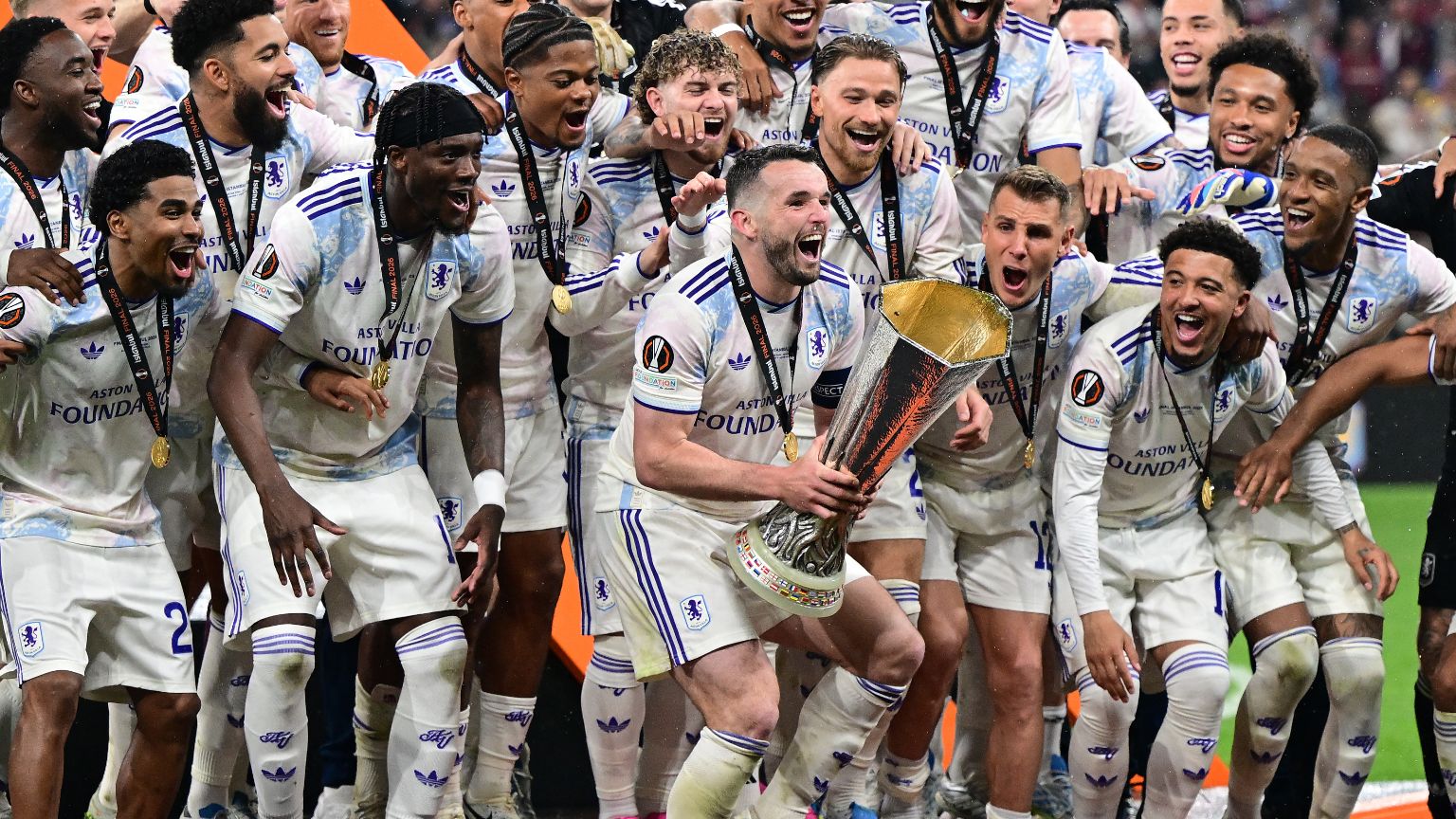 images-v3-bltf6ead1a609ce9ef1-crop-MM5DCNJTGY5DQNRUHJXG653FHIYTKNZ2GQZQ====-Douglas%20Luiz%20Aston%20Villa%20Europa%20League