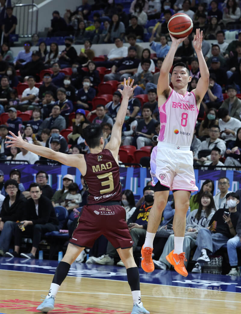 www-WebPhotos-800-20260315-2000x2601_wmky_47242496461285_202603150139000000