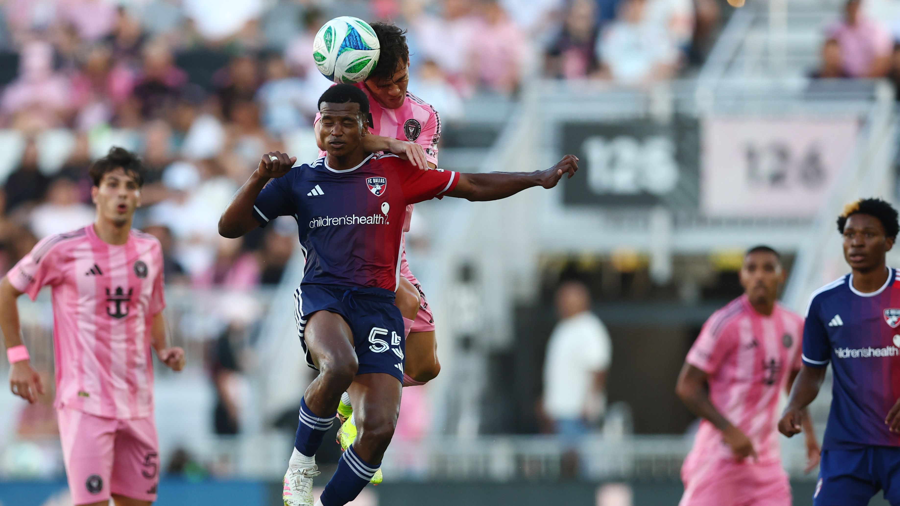 images-v3-getty-2212301978-crop-MM5DGNRXGU5DEMBWG45G433XMU5DKMBQHI4TO===-GettyImages-2212301978