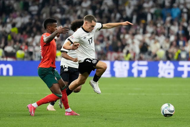 AP-2025-06-04-5911d47aa5f44416b16f75d060f2190f