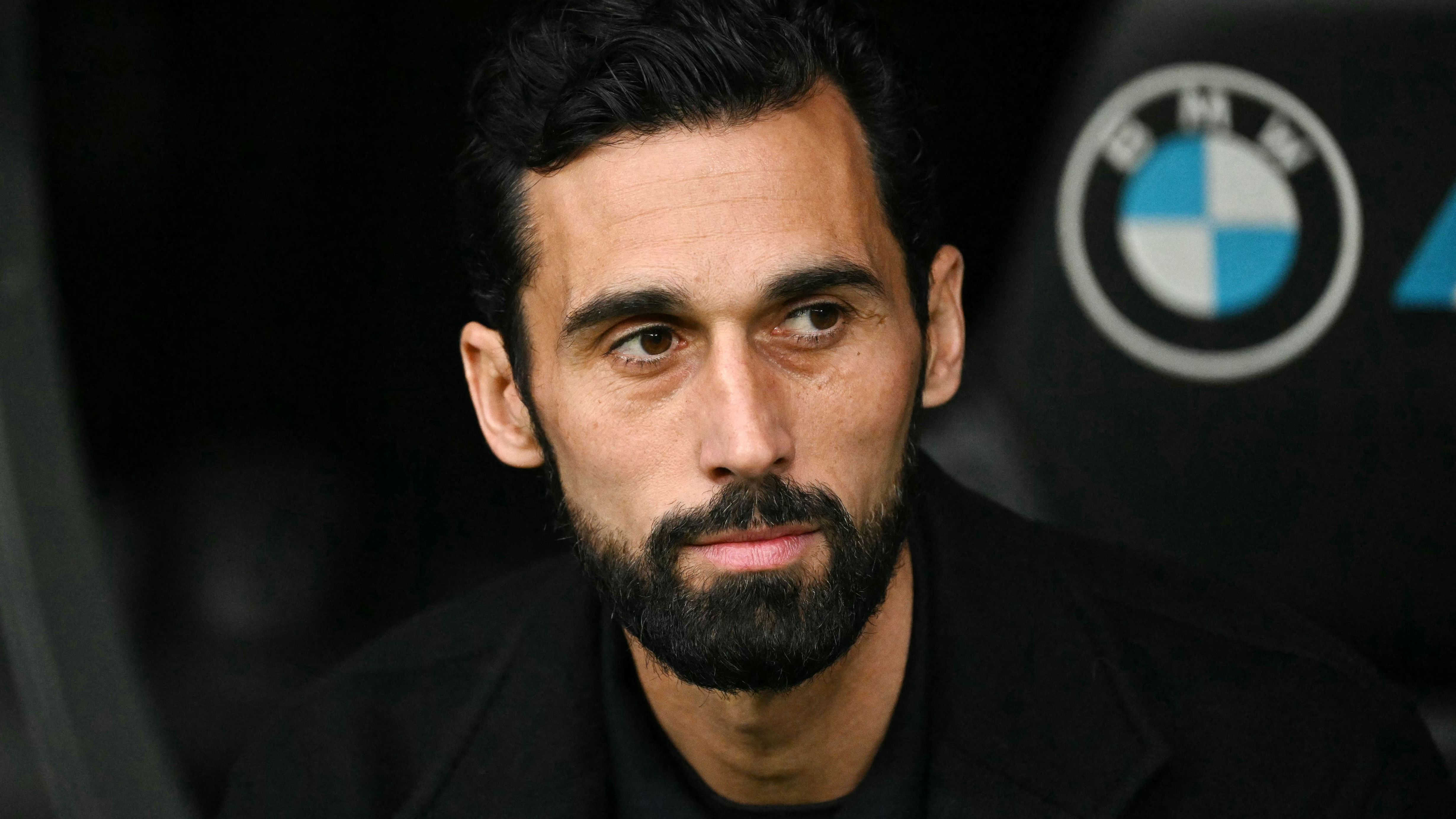 images-v3-getty-2256124406-crop-MM5DIOJRGY5DENZWGU5G433XMU5DAORTGE2Q====-GettyImages-2256124406