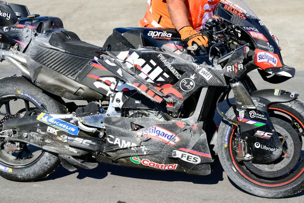 images-mgl-2QzARGJY-s1000-a-crashed-factory-racing-april