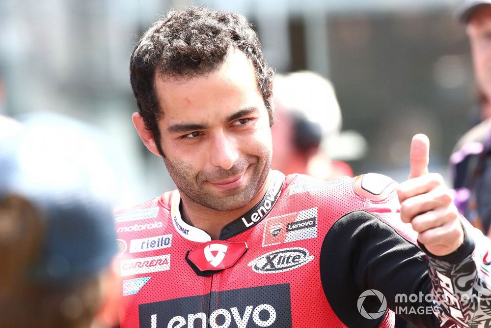 images-mgl-6zQdgykY-s1000-danilo-petrucci-ducati-team-1