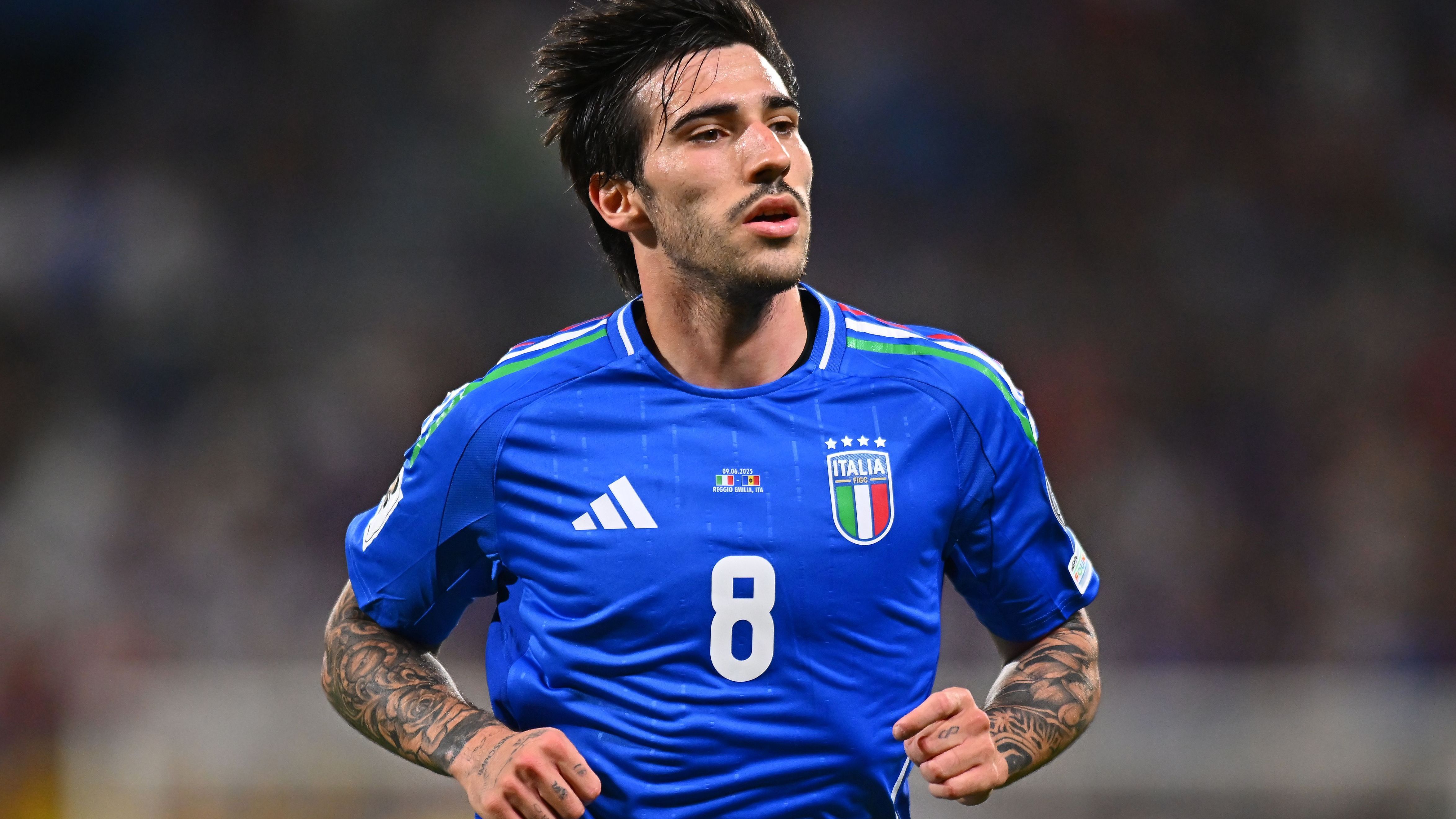 images-v3-getty-2219483423-crop-MM5DINRZGY5DENRUGI5G433XMU5DAORSGQ2Q====-GettyImages-2219483423